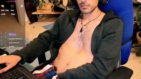 curiousgenie online show from May 2026 11:43:02 PM