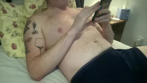 Snapshot of curiousmax18 chatting on February 2025 04:43:02 PM Maxx online show from February 2025 04:43:02 PM