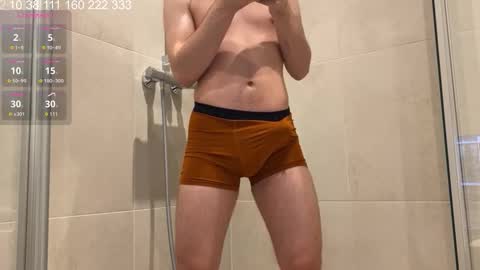 Mike  pvt is open online show from October 2025 09:15:02 PM