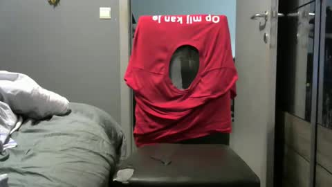 Snapshot of curlyfurly chatting on December 2025 02:05:01 AM curlyfurly online show from December 2025 02:05:01 AM