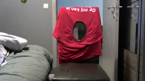 Snapshot of curlyfurly chatting on December 2025 03:25:02 AM curlyfurly online show from December 2025 03:25:02 AM