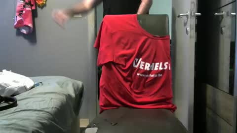 Snapshot of curlyfurly chatting on February 2026 11:42:02 PM curlyfurly online show from February 2026 11:42:02 PM