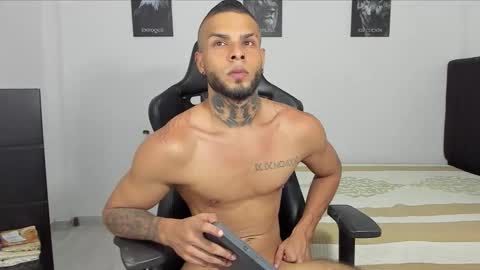 Snapshot of curtis_blake chatting on September 2025 01:39:02 AM curtis_blake online show from September 2025 01:39:02 AM