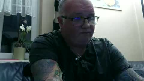 Snapshot of curtus14 chatting on November 2025 09:38:02 PM curtus14 online show from November 2025 09:38:02 PM