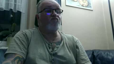 Snapshot of curtus14 chatting on January 2026 07:41:02 PM curtus14 online show from January 2026 07:41:02 PM