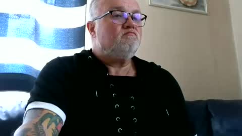 Snapshot of curtus14 chatting on June 2026 08:12:02 AM curtus14 online show from June 2026 08:12:02 AM