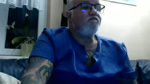 curtus14 online show from June 2026 08:33:02 PM