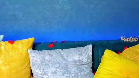 Snapshot of curvy_dynamite chatting on February 2025 05:37:01 AM Sammy online show from February 2025 05:37:01 AM