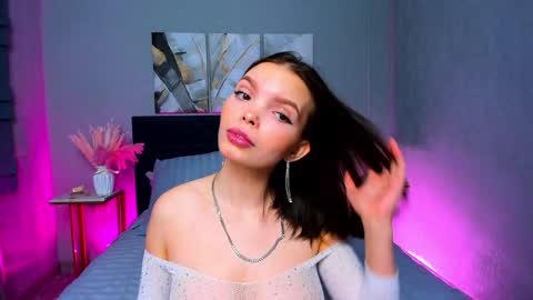 Snapshot of curvy_dynamite chatting on February 2025 01:11:01 AM Sammy online show from February 2025 01:11:01 AM