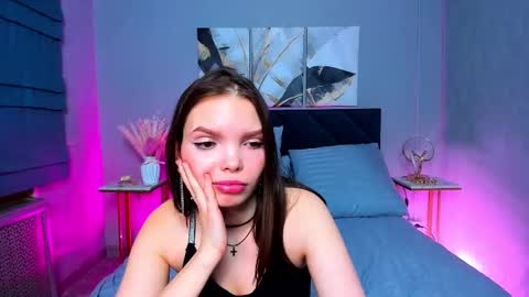 Snapshot of curvy_dynamite chatting on February 2025 07:31:01 AM Sammy online show from February 2025 07:31:01 AM