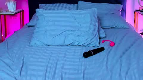 Snapshot of curvy_dynamite chatting on March 2025 07:32:01 AM Sammy online show from March 2025 07:32:01 AM