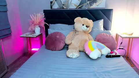 Snapshot of curvy_dynamite chatting on October 2025 01:14:02 AM Sammy online show from October 2025 01:14:02 AM