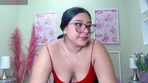 Zoe  online show from October 2025 02:34:02 AM