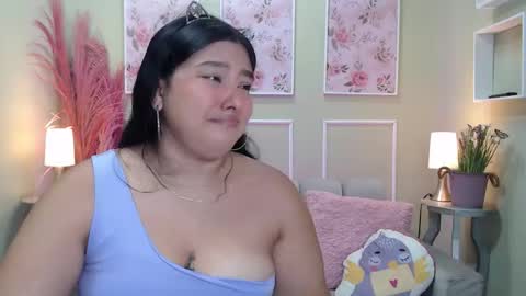 Zoe  online show from November 2025 02:14:01 AM