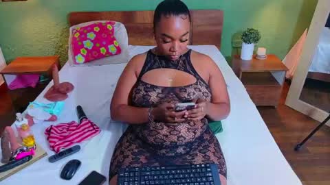 Danna online show from April 2026 12:57:01 AM