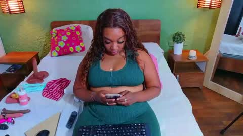 Danna online show from May 2026 05:23:02 PM