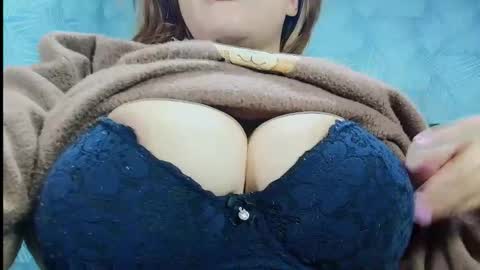 Julieth online show from May 2026 11:34:02 PM