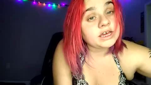 Snapshot of curvylucifinaxxx chatting on December 2024 06:33:01 AM Lucifina ganja kittens online show from December 2024 06:33:01 AM