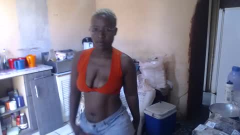 curvypear76x online show from December 2024 07:17:02 AM