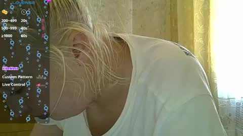 Curvy online show from May 2026 10:44:02 AM