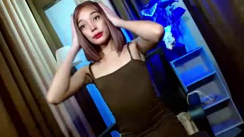 BBY CURLYHANNA online show from February 2026 03:04:02 PM