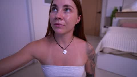 Foxy online show from May 2026 02:55:02 PM