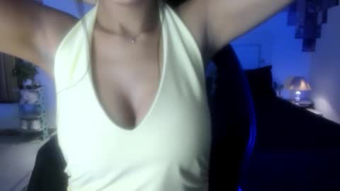 Snapshot of cute_alishaa chatting on April 2026 03:04:01 PM Alisha online show from April 2026 03:04:01 PM