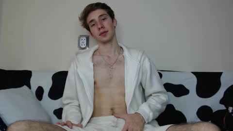 Im Brian online show from September 2025 04:34:02 AM