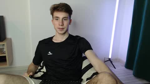 Im Brian online show from November 2025 04:38:02 PM