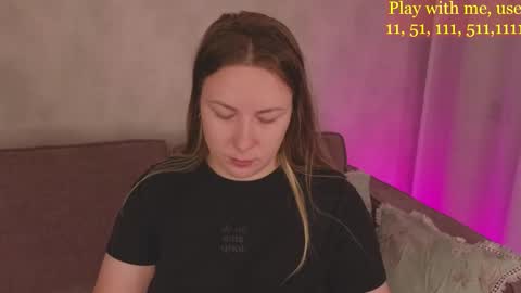 Everyday stream in the same time online show from September 2025 01:42:01 AM