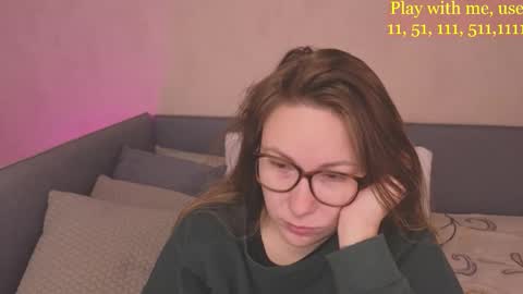Everyday stream in the same time online show from November 2025 05:19:02 AM