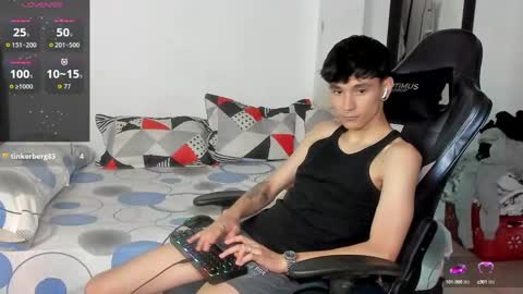 Snapshot of cute_diego_ chatting on September 2025 10:31:01 PM Diego online show from September 2025 10:31:01 PM