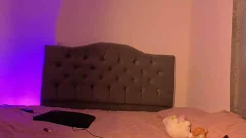 Emma online show from April 2026 11:10:01 AM