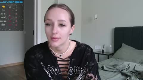 cute_girl_mia__ online show from July 2026 06:30:01 AM