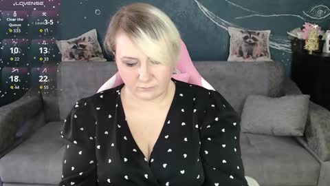 Hanna online show from December 2025 10:24:01 AM