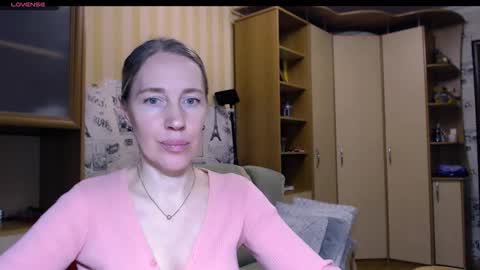 cute_lion_ online show from February 2026 11:15:02 PM