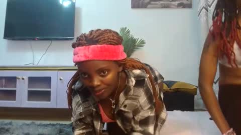 cute_lorna online show from March 2026 11:48:02 AM