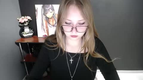 Veronica online show from October 2025 08:48:01 AM