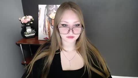 Veronica online show from December 2025 07:14:02 AM