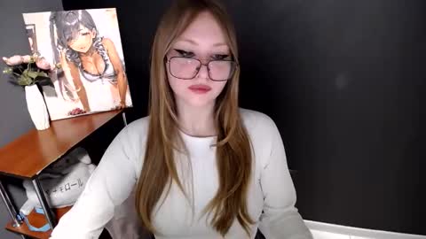 Snapshot of cute_minx chatting on May 2026 07:17:01 AM Veronica online show from May 2026 07:17:01 AM