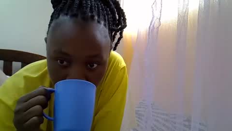 Snapshot of cute_savanna chatting on January 2025 10:55:01 AM cute_savanna online show from January 2025 10:55:01 AM