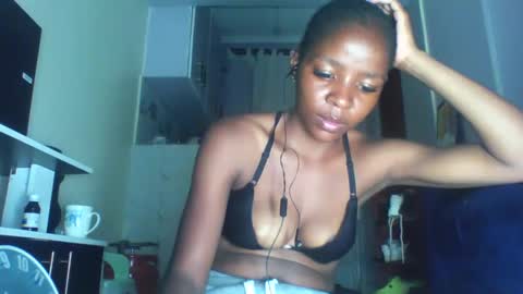 SHARON online show from April 2026 09:56:01 PM