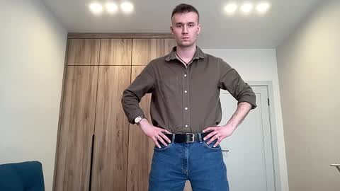 cute_skywalker online show from April 2026 10:02:02 AM