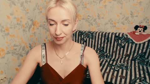 Snapshot of cute_smile_shy chatting on December 2024 11:02:01 PM cute_smile_shy online show from December 2024 11:02:01 PM