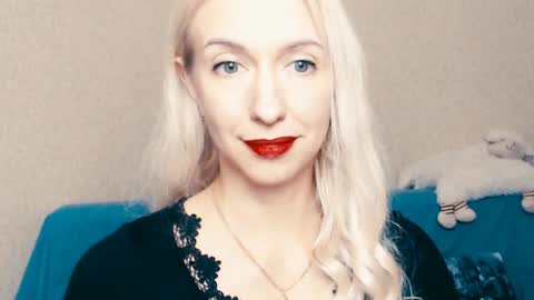 Snapshot of cute_smile_shy chatting on December 2024 02:05:02 PM cute_smile_shy online show from December 2024 02:05:02 PM