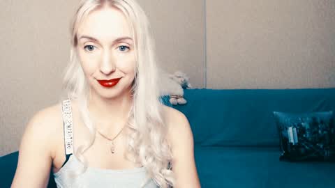 Snapshot of cute_smile_shy chatting on December 2024 08:36:02 PM cute_smile_shy online show from December 2024 08:36:02 PM