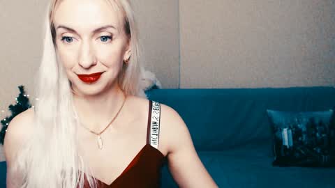 Snapshot of cute_smile_shy chatting on January 2025 10:19:01 PM cute_smile_shy online show from January 2025 10:19:01 PM