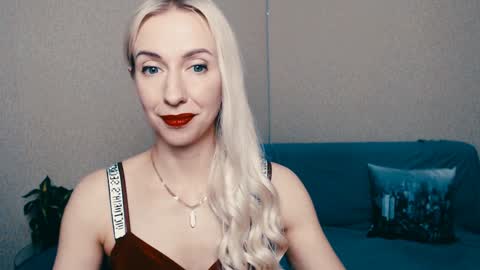 Snapshot of cute_smile_shy chatting on January 2025 09:26:01 PM cute_smile_shy online show from January 2025 09:26:01 PM