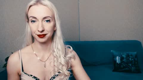 Snapshot of cute_smile_shy chatting on February 2025 07:52:02 PM cute_smile_shy online show from February 2025 07:52:02 PM