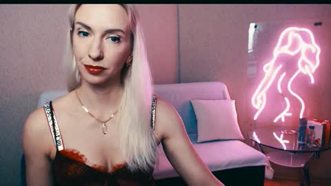 Snapshot of cute_smile_shy chatting on November 2025 08:22:02 PM cute_smile_shy online show from November 2025 08:22:02 PM